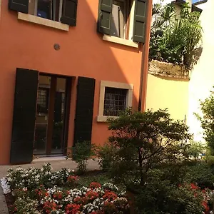 Appartement L'angolino Nascosto, Vérone